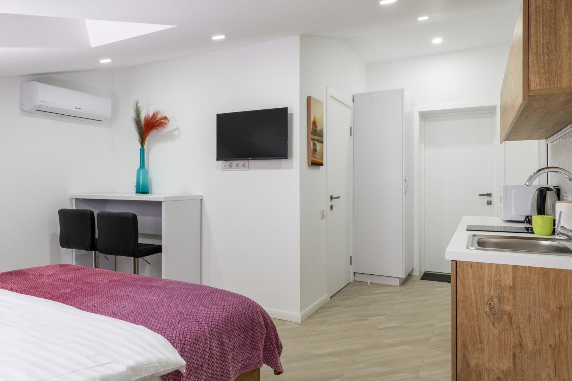 Theatre Boutique Apart Otel